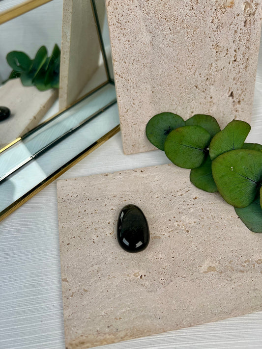 Obsidian Gold Sheen